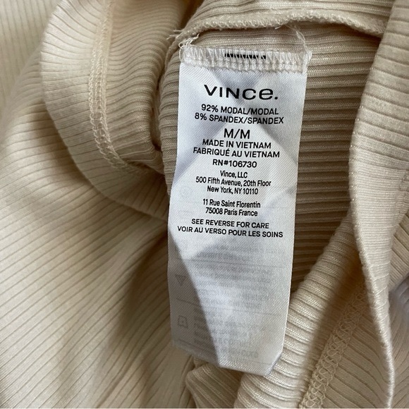 Vince Ribbed Mock Neck Long Sleeve Tee in Blanc - Picture 7 of 11